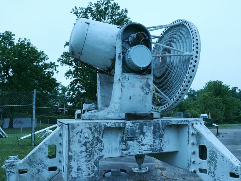 Side view of the Nike HIPAR radar antenna on its mount