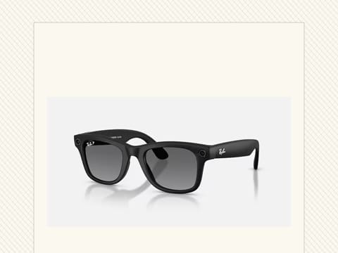 Black Wayfarer Smart Glasses
